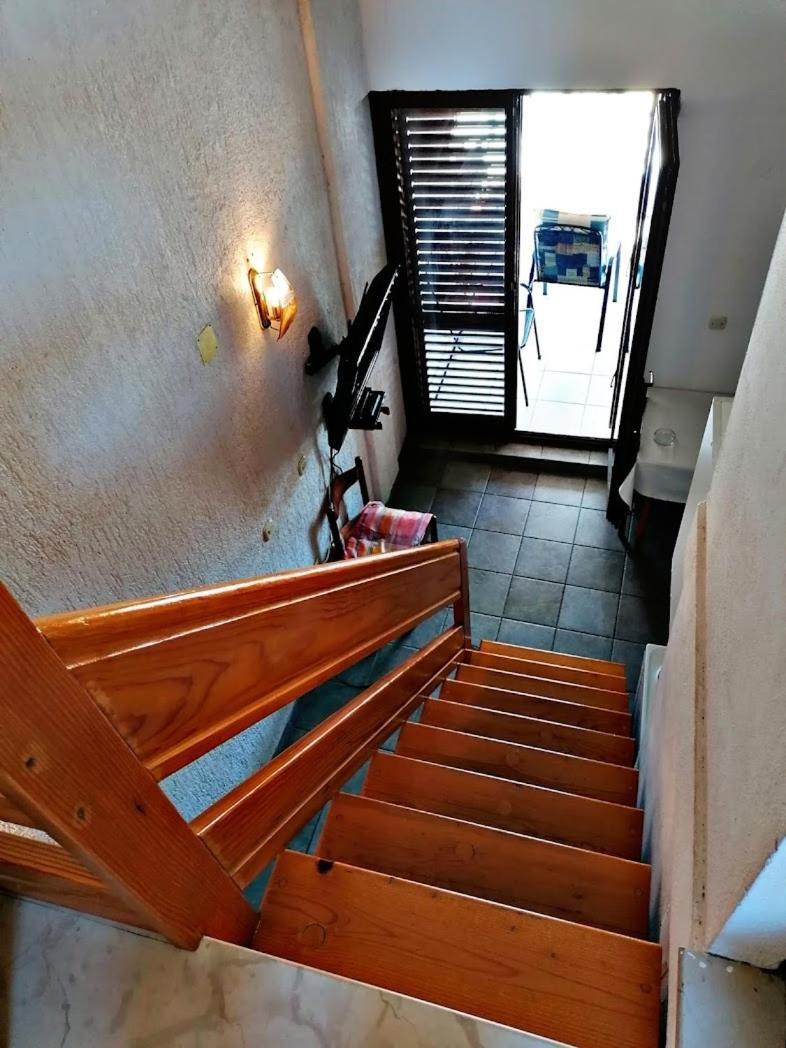 Apartments Manuela Igrane Zewnętrze zdjęcie