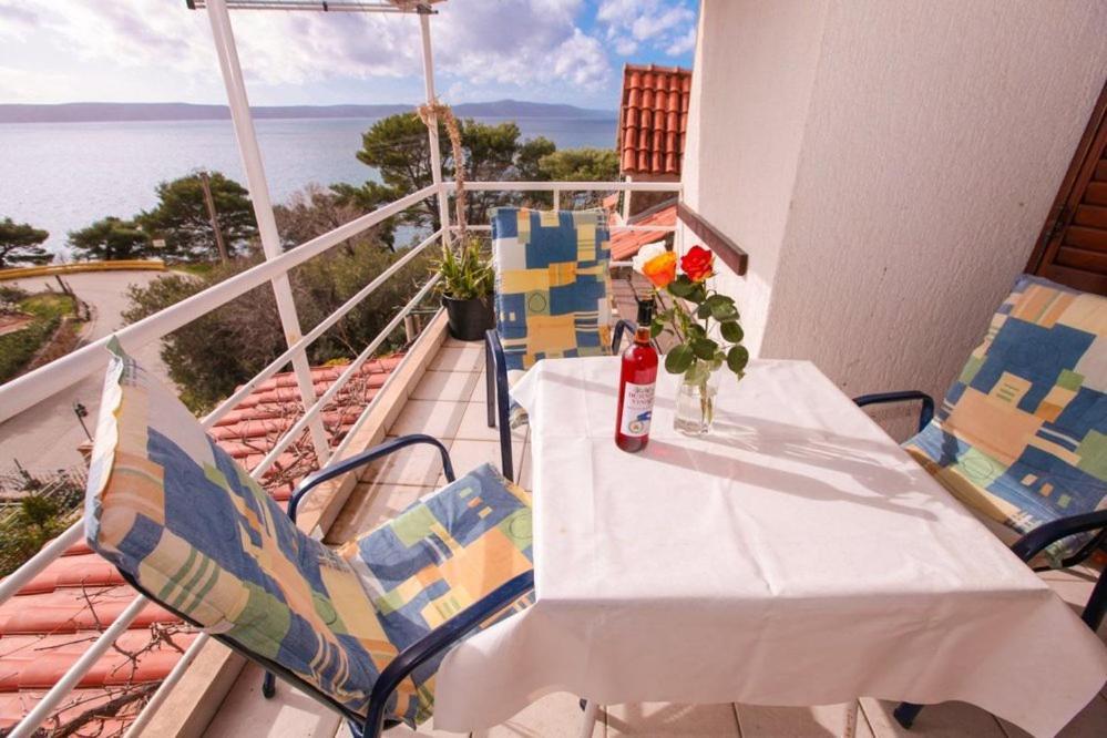 Apartments Manuela Igrane Zewnętrze zdjęcie